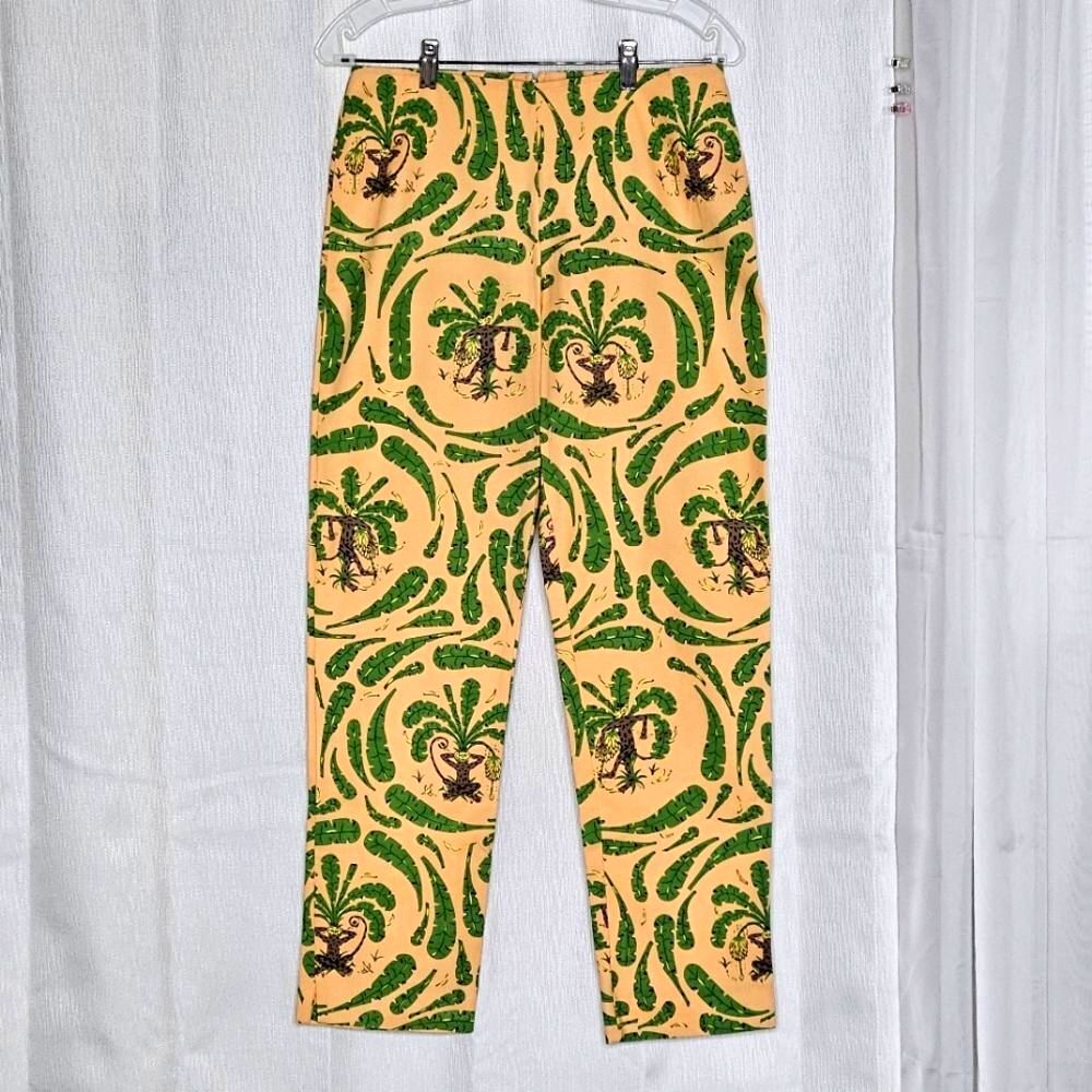 Govango Tangerine Tropical Banana Leaves & Monkeys Light Stretch Cropped Pants